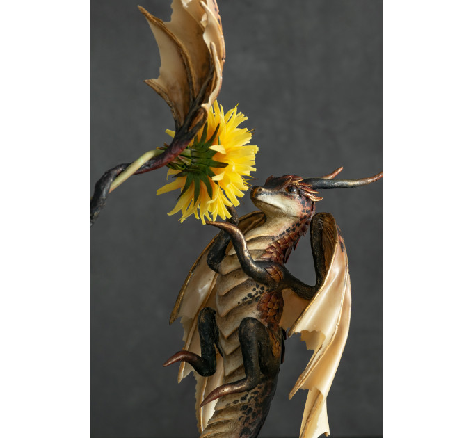 Dragon sculpture.. Handmade from air-dry clay